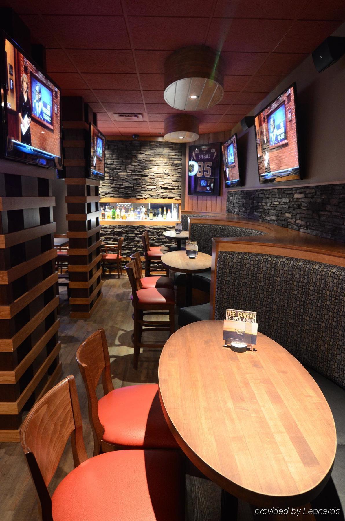 Howard Johnson By Wyndham West Hotel Winnipeg